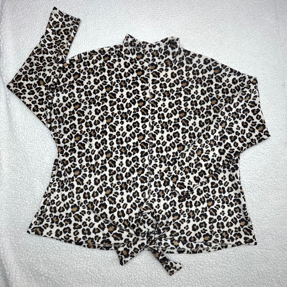 Brand: Chance Or Fate Size:XL Color:Leopard Print (Tan,Black,White)